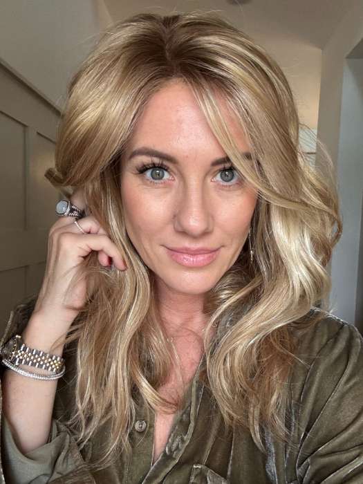 Jenny B. @thewiggygirl wearing ARROW by ELLEN WILLE in color CARAMEL LIGHTED | Dark Honey Blonde base with Gold Blonde highlights on the top only, darker nape
